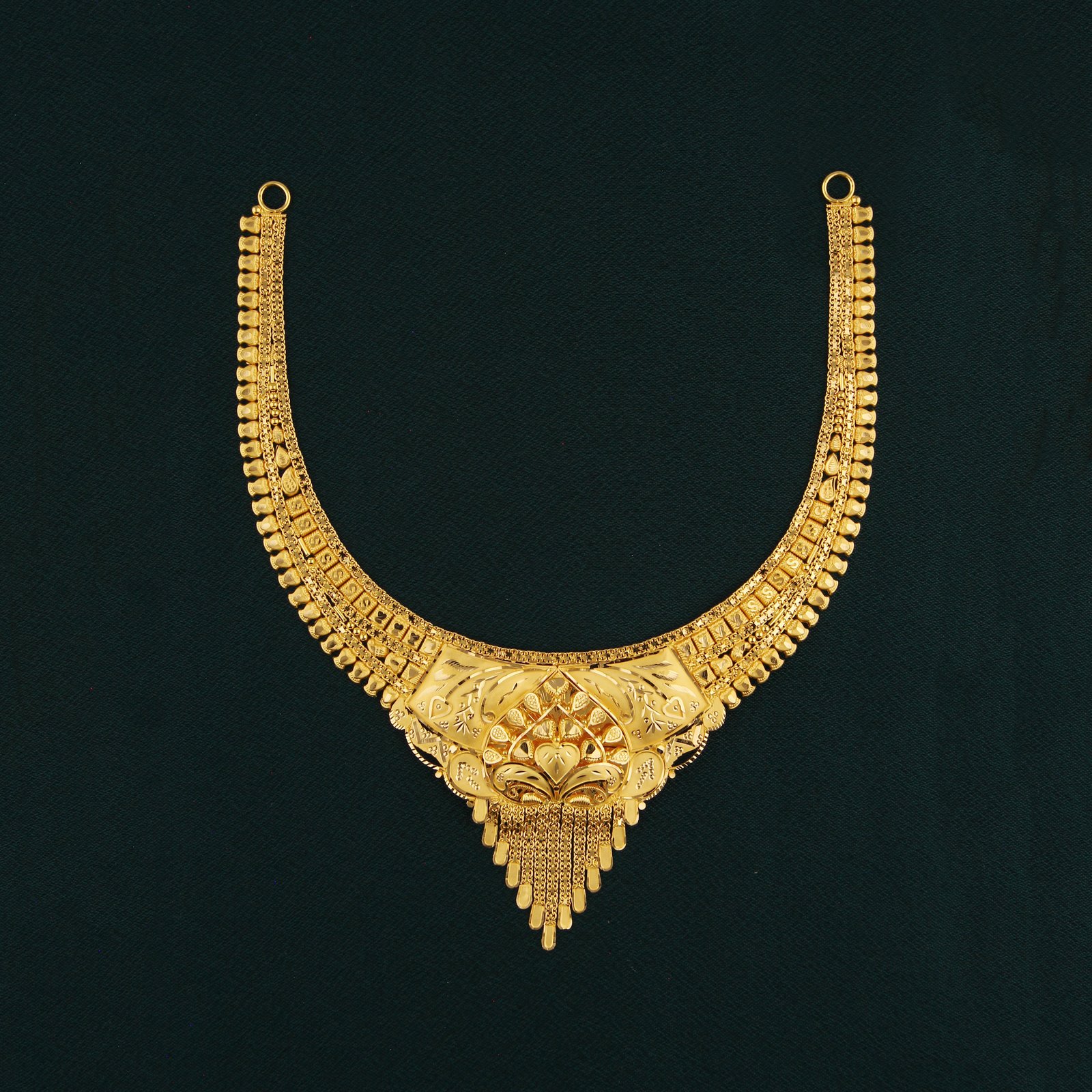 FANCY NECKLACE